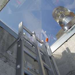 Ladder with lifline for skylight roof hatch Skylight access ladder with vertical rail and telescopic handle.